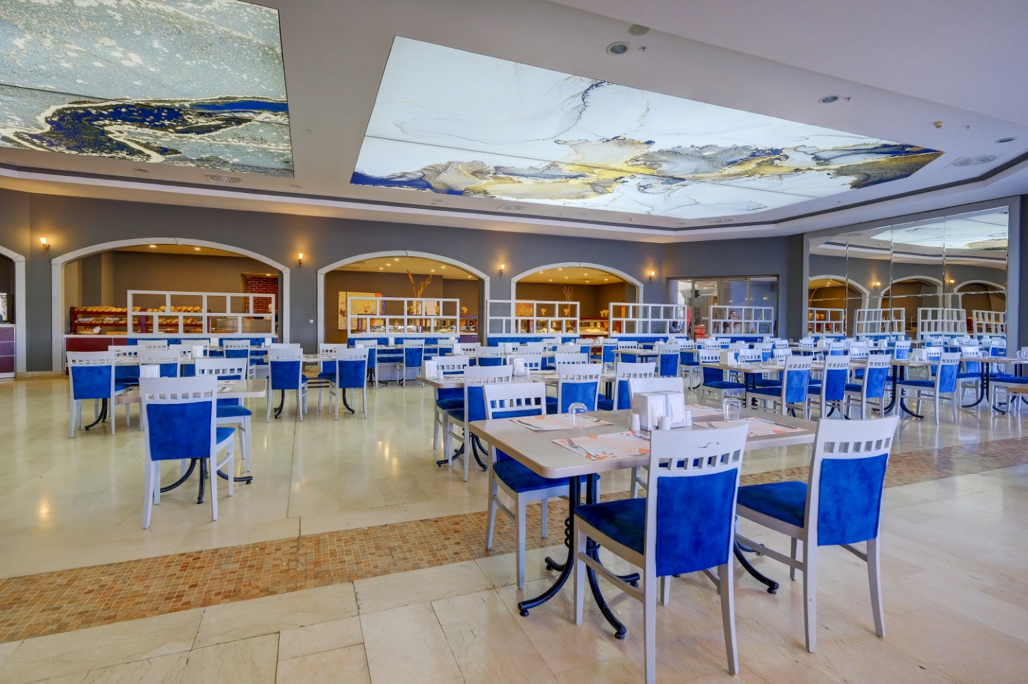 restaurant43.jpg