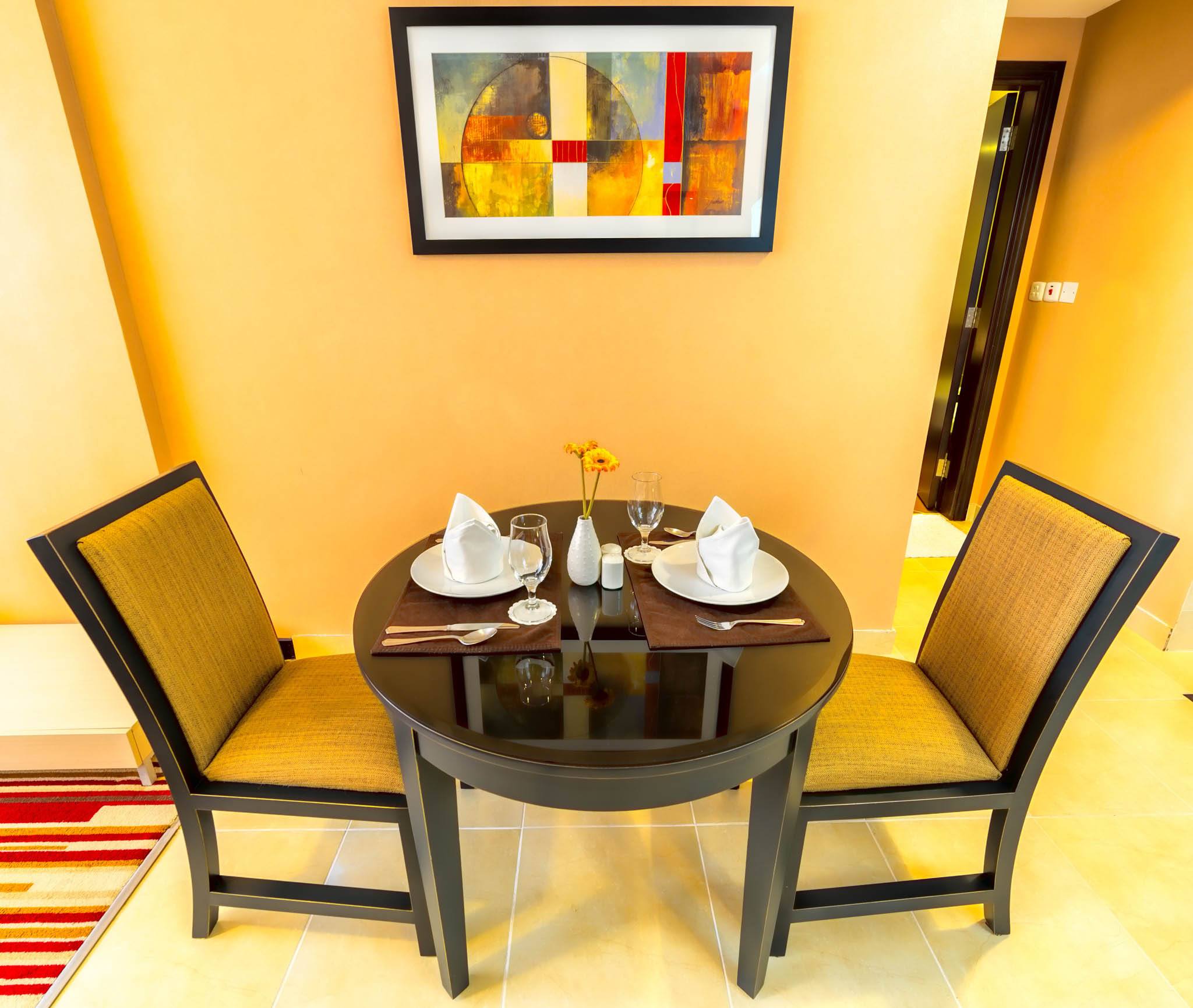 es-livingroom-8-edit.jpg