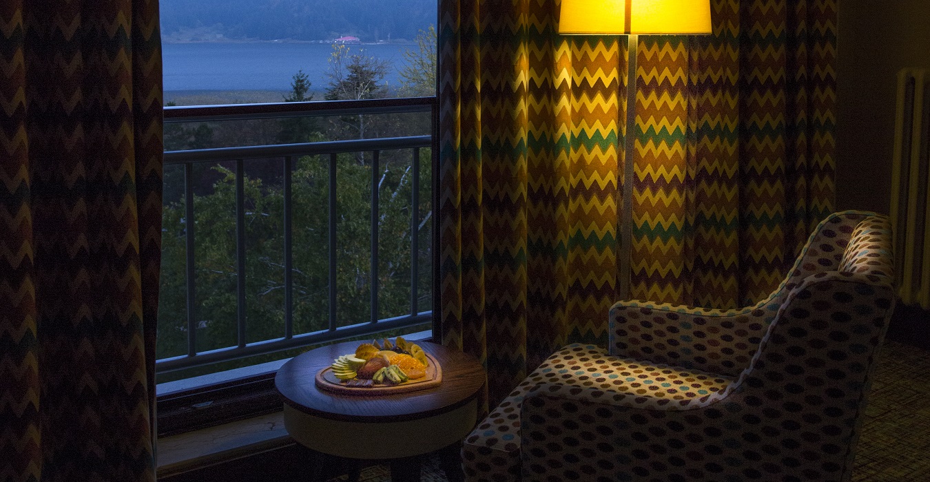 غرفة فاخرة مع إطلالة على البحيرة  | Abant Palace Hotel