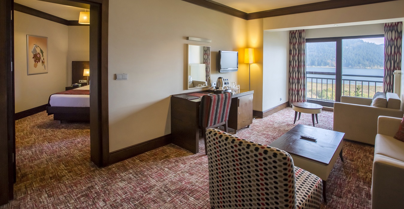 Suite Room with Lake View | Abant Palace Hotel