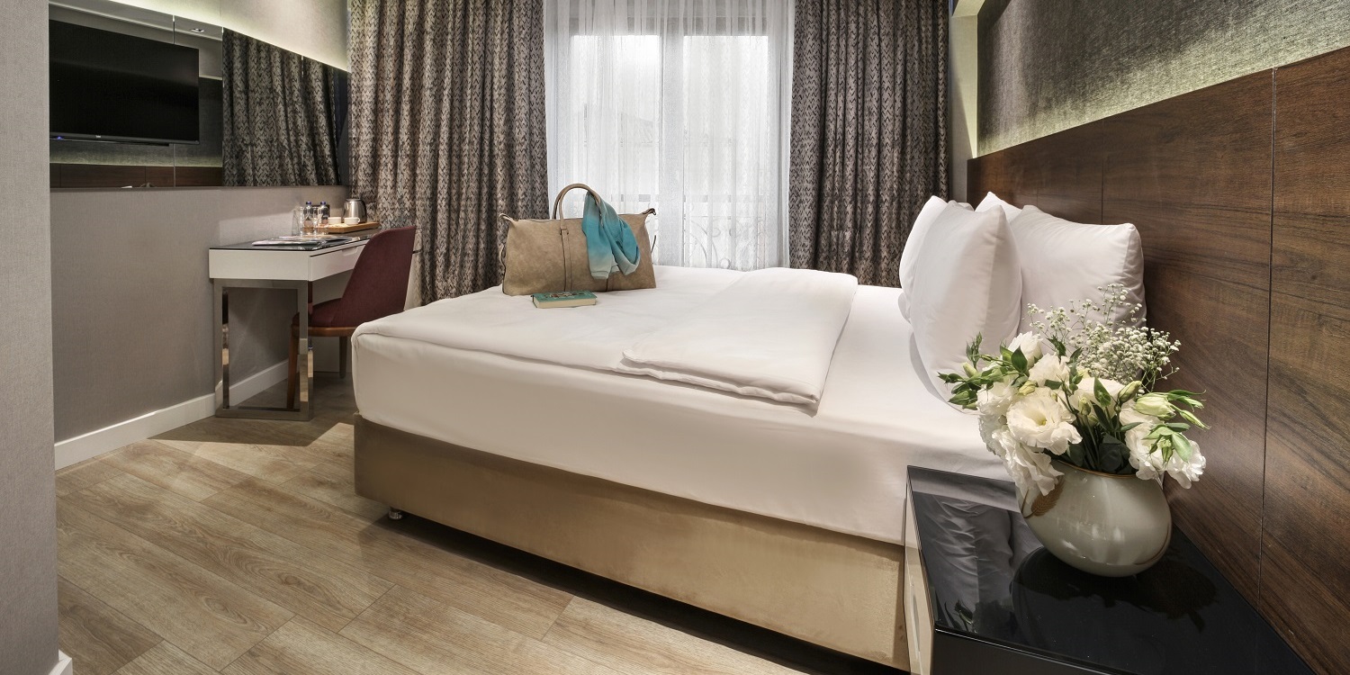 Standart Oda | Dora Pera Hotel 