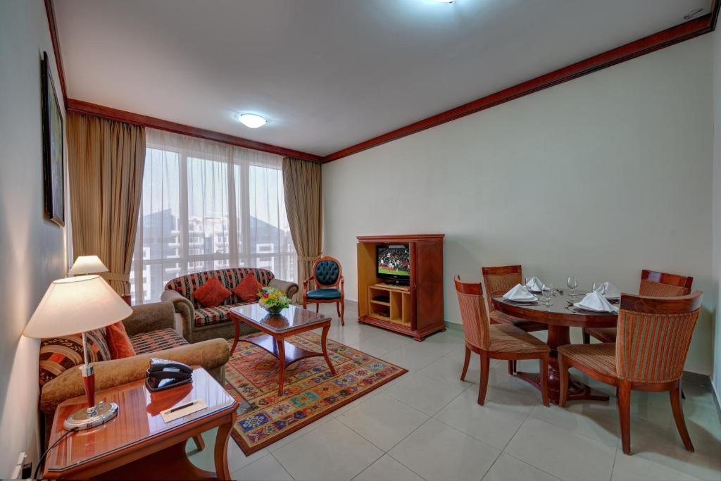 Family Suite | Mourouj Hotel Apartments Gloria Abu Dhabi