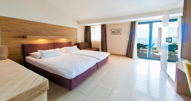 box_deluxe_suite_with_sea_view.jpg