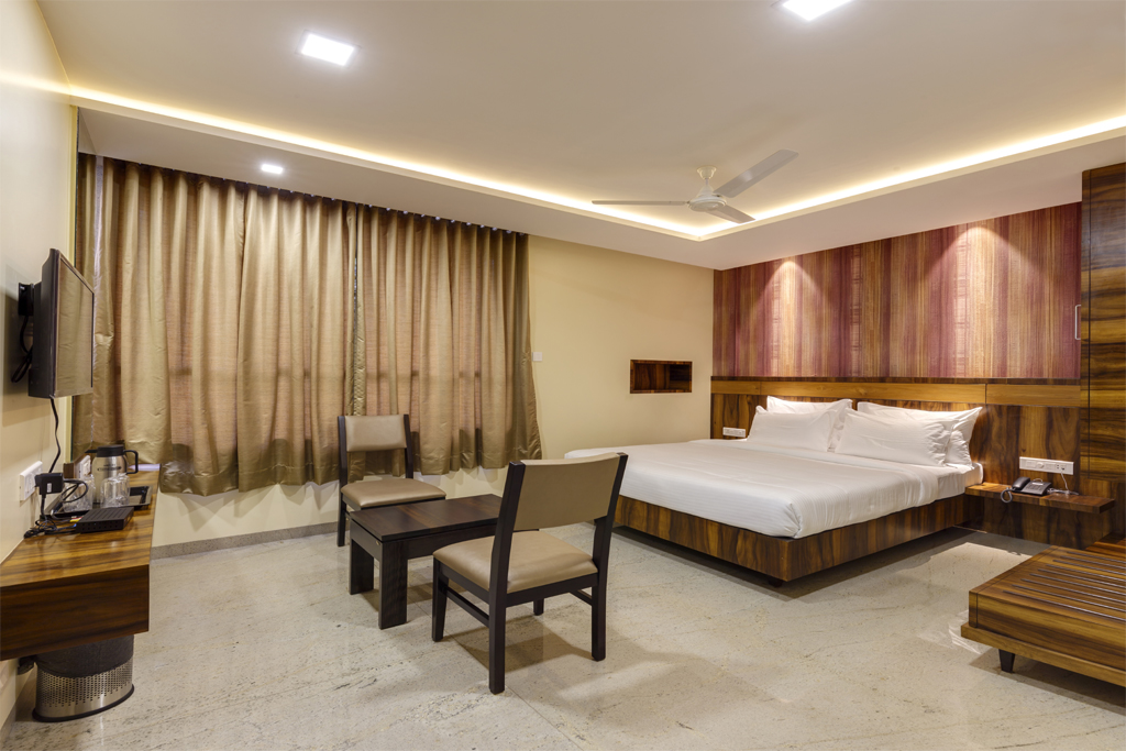 dlx-suite-ac.jpg