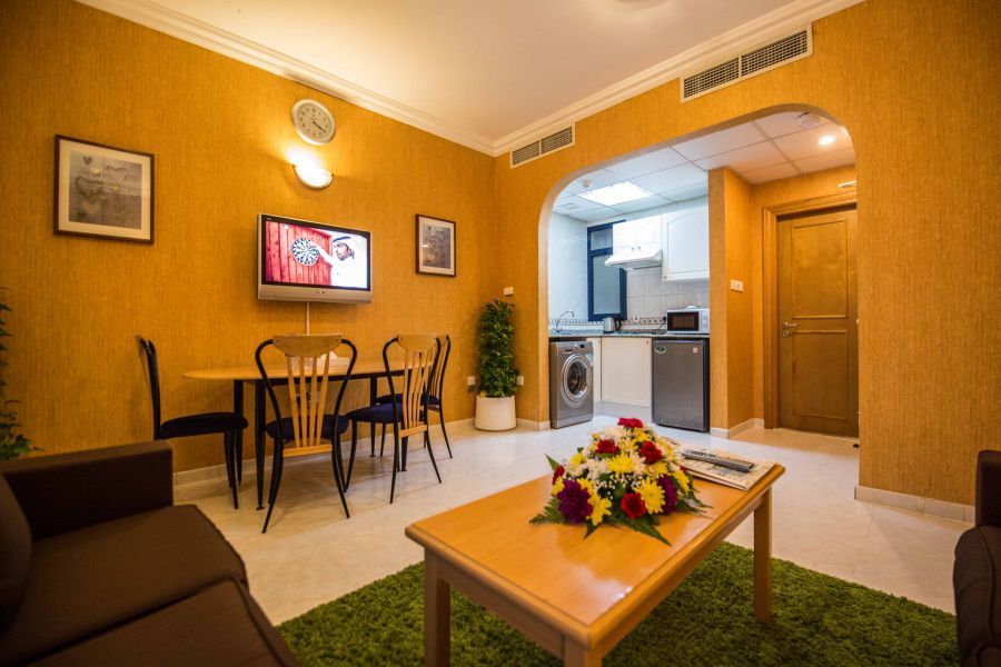 LIVING-ROOM-WITH-OPEN-KITCH.jpg