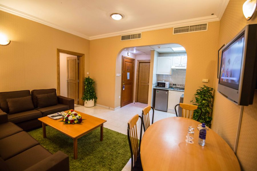 LIVINGROOM-WITH-OPEN-KITCHE.jpg
