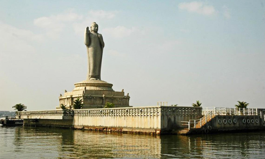 hussain_sagar.jpg