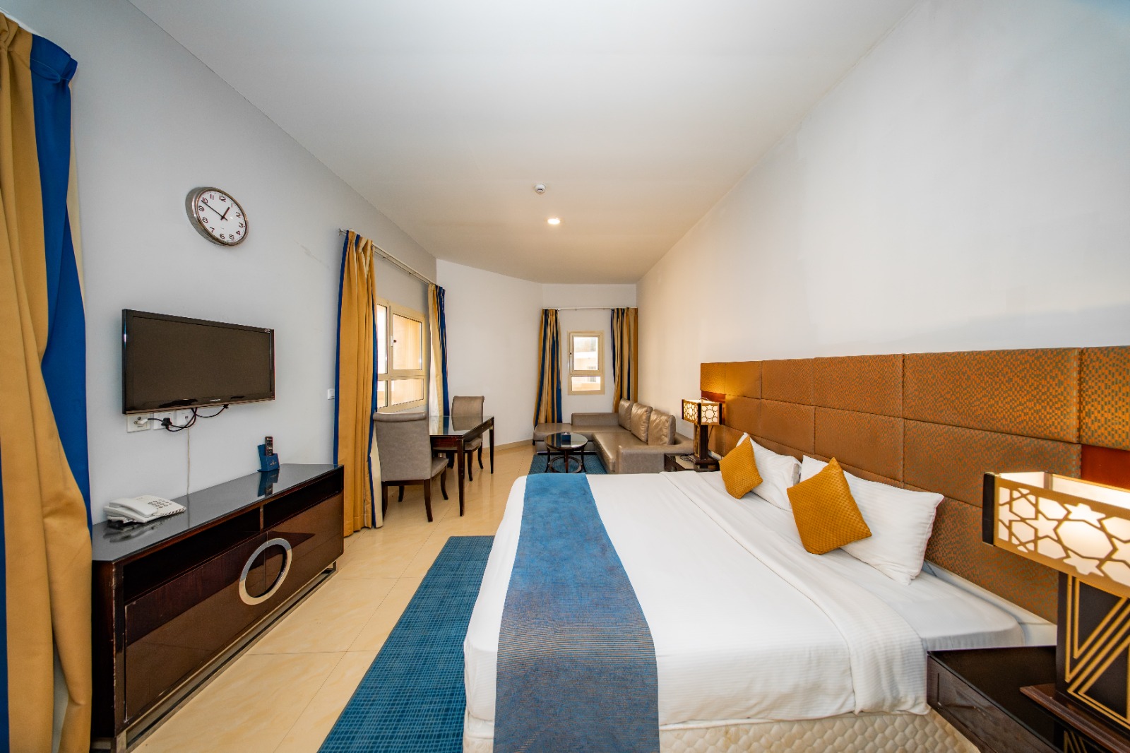 Deluxe Studio with Balcony