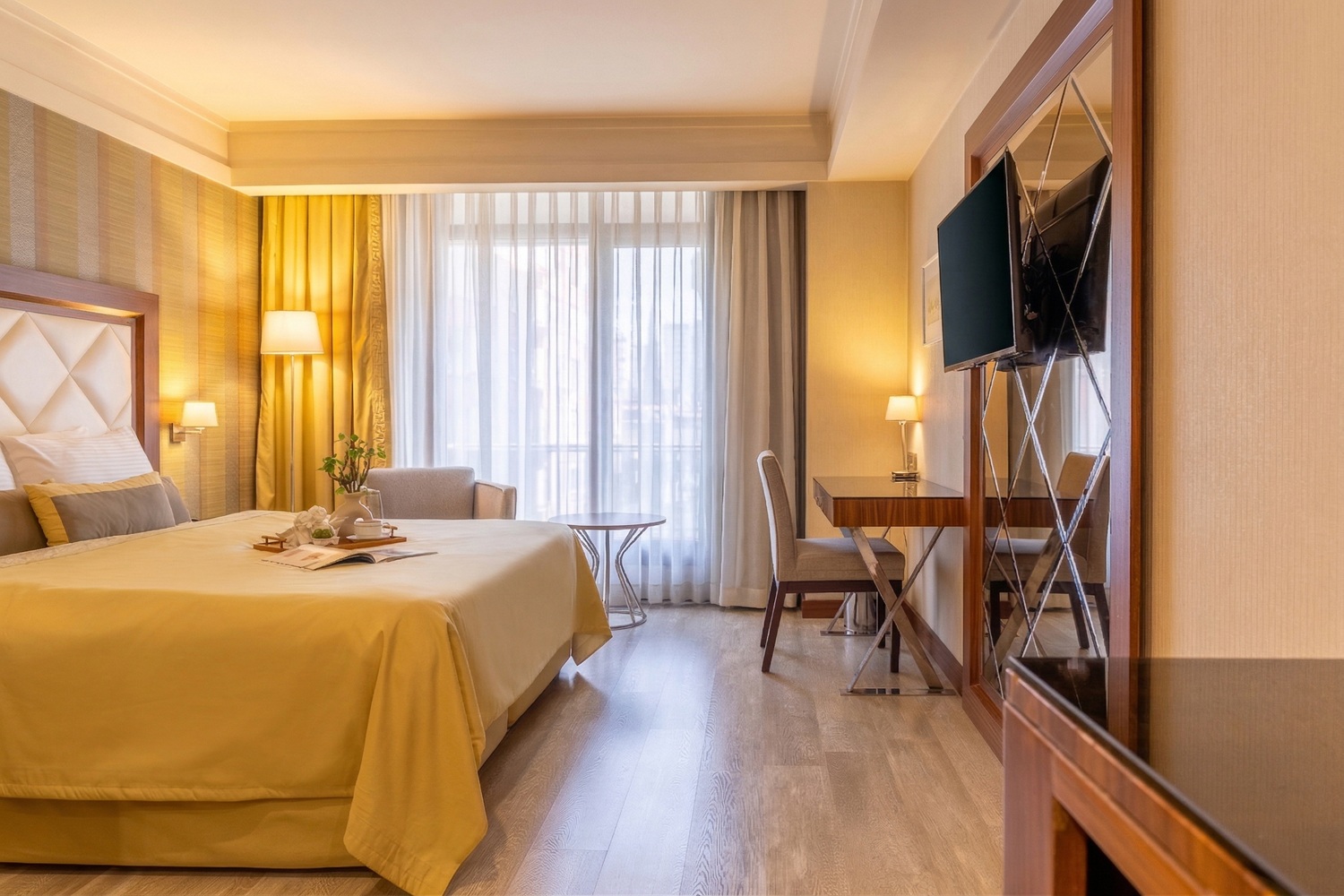 Standard Double or Twin Room Image 4