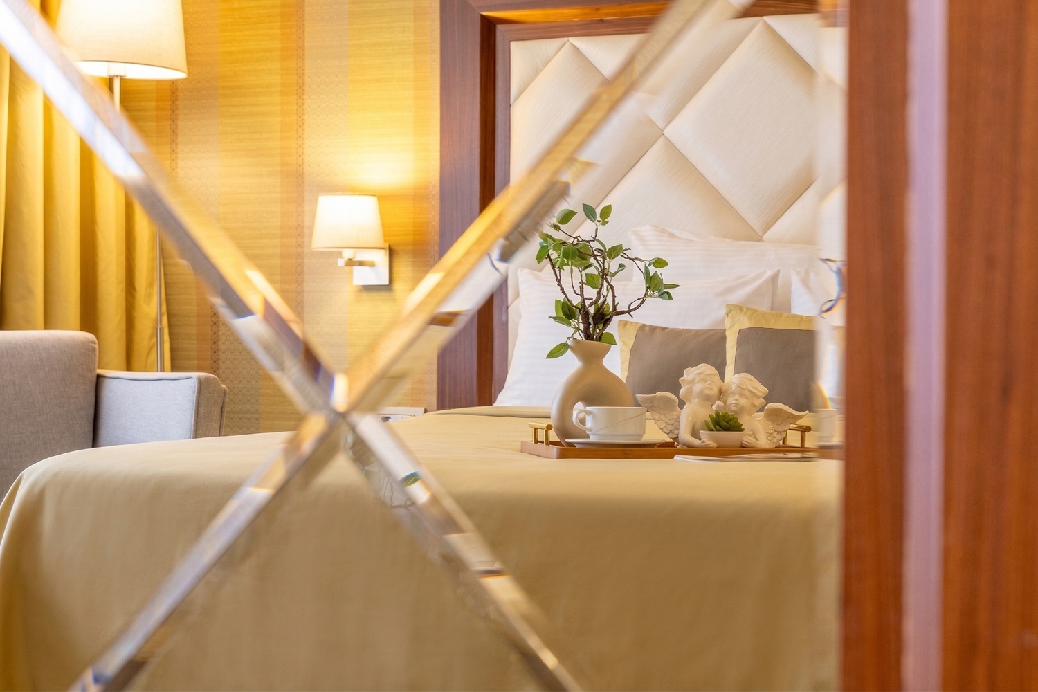 Standard Double or Twin Room Image 6