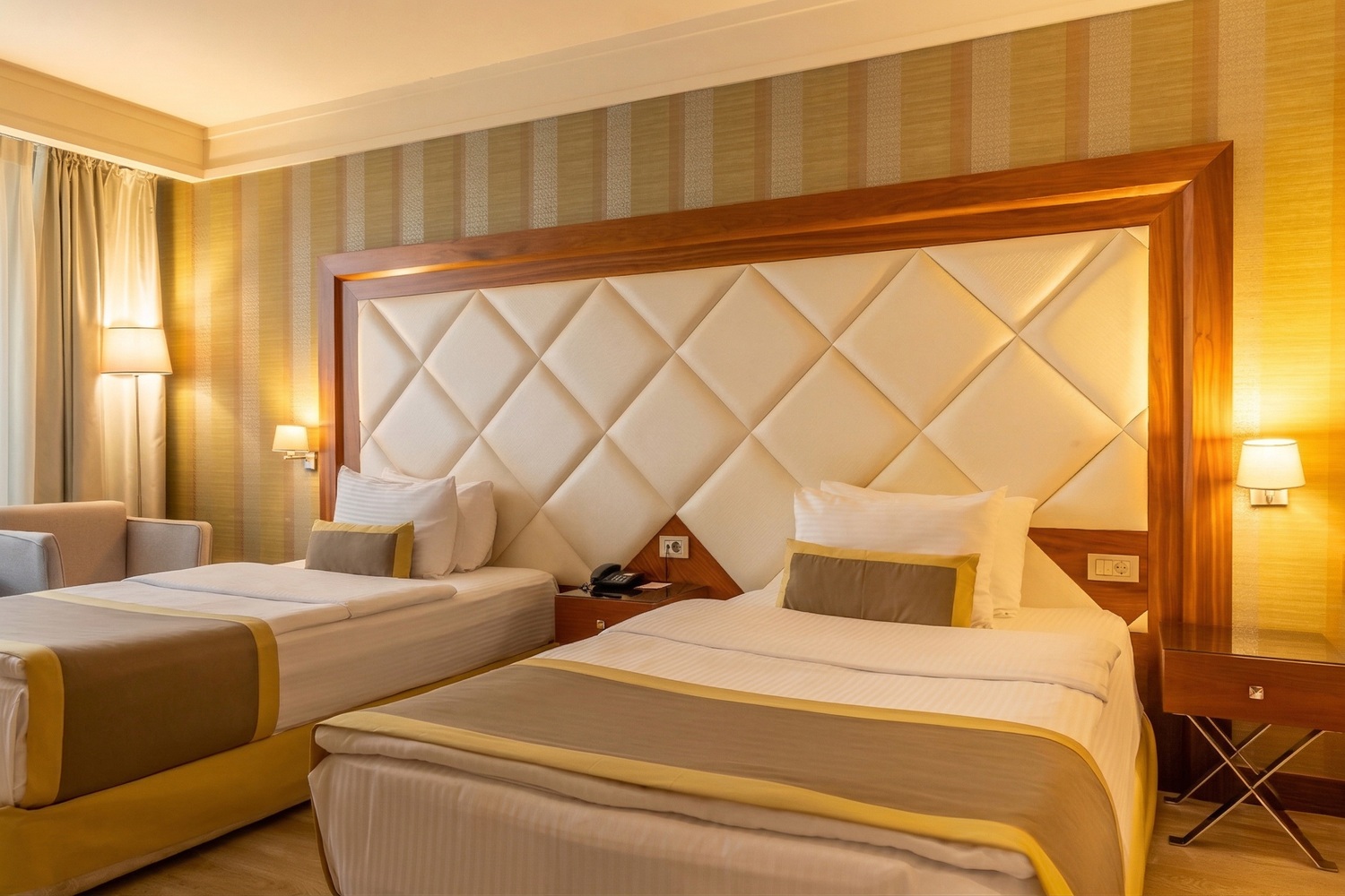 Standard Double or Twin Room Image 5