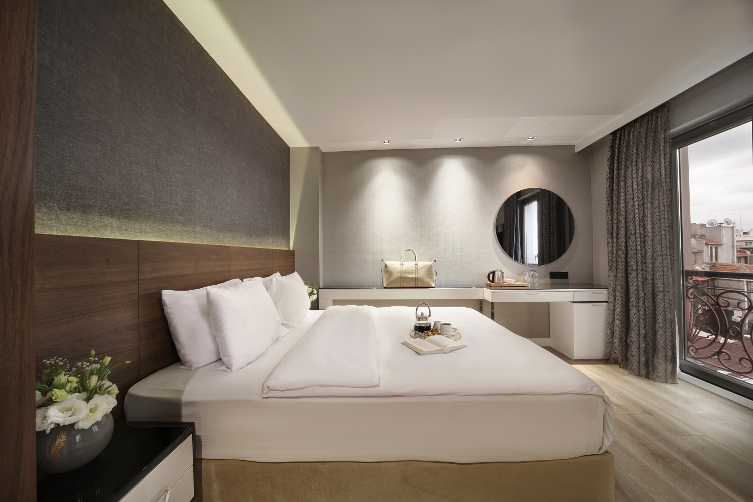Standard Double or Twin Room Image 2