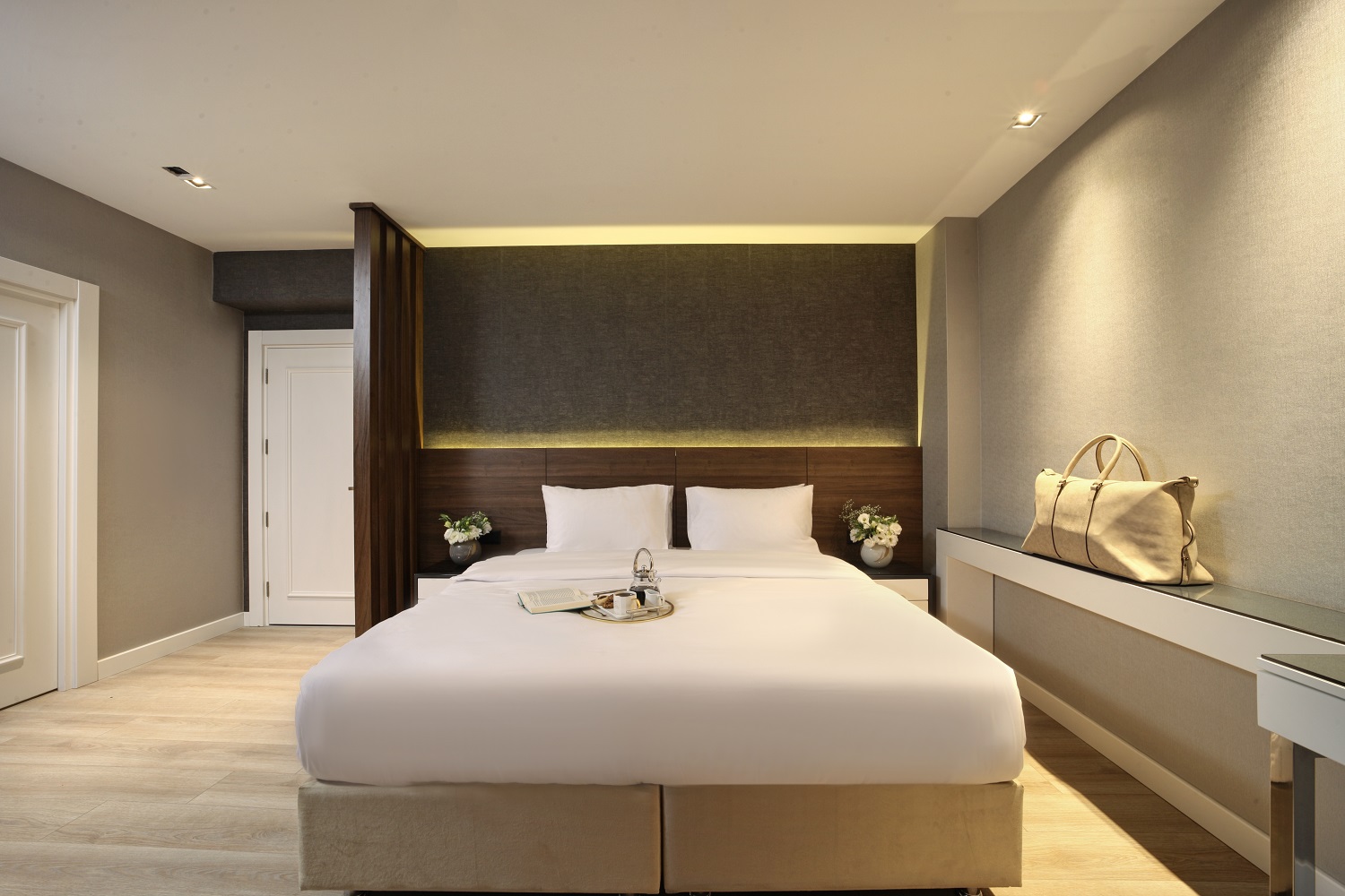 Standard Double or Twin Room Image 3