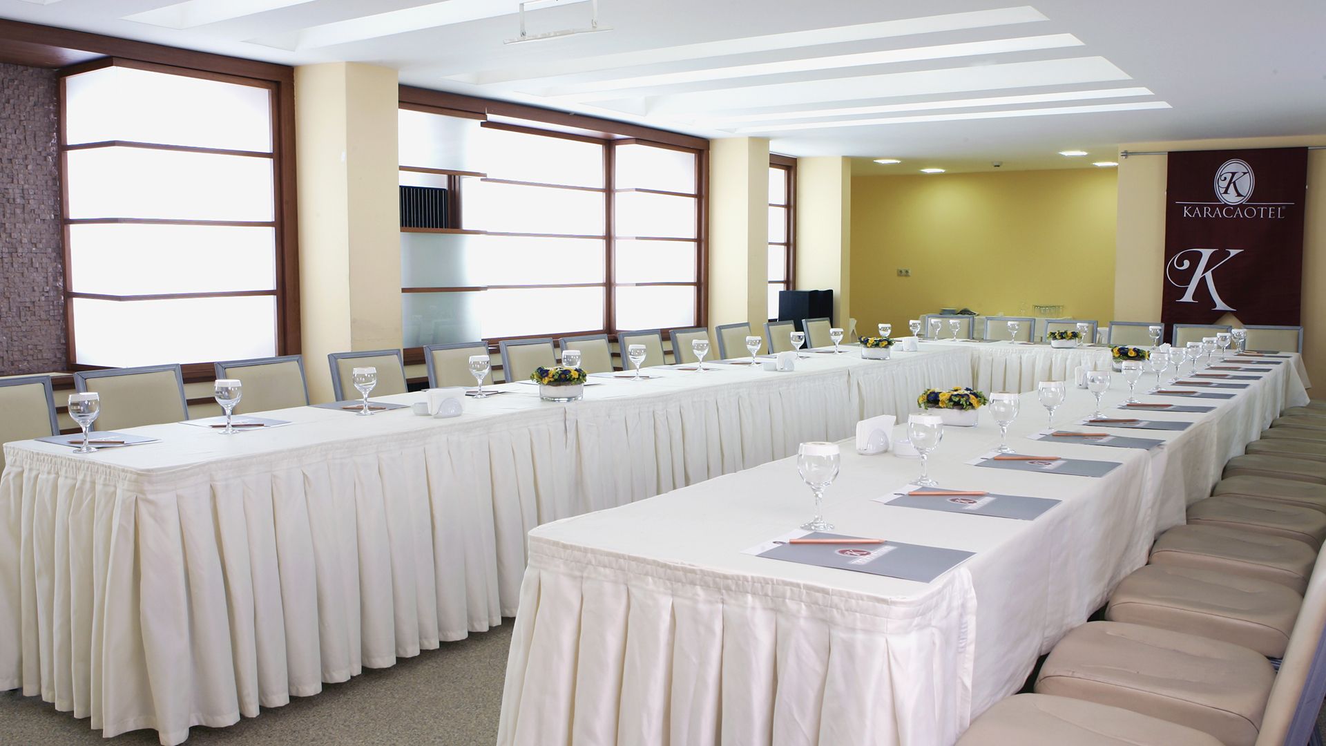 Karaca Otel İzmir Karaca Otel İzmir